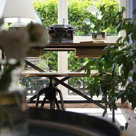 Liebevoll Eingerichtete Ferienwohnung Am Rande Von Berlin *