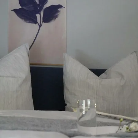 Liebevoll Eingerichtete Ferienwohnung Am Rande Von Berlin 公寓 马洛