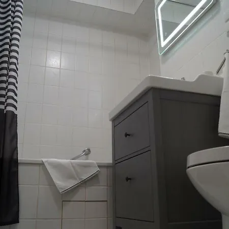 Liebevoll Eingerichtete Ferienwohnung Am Rande Von Berlin